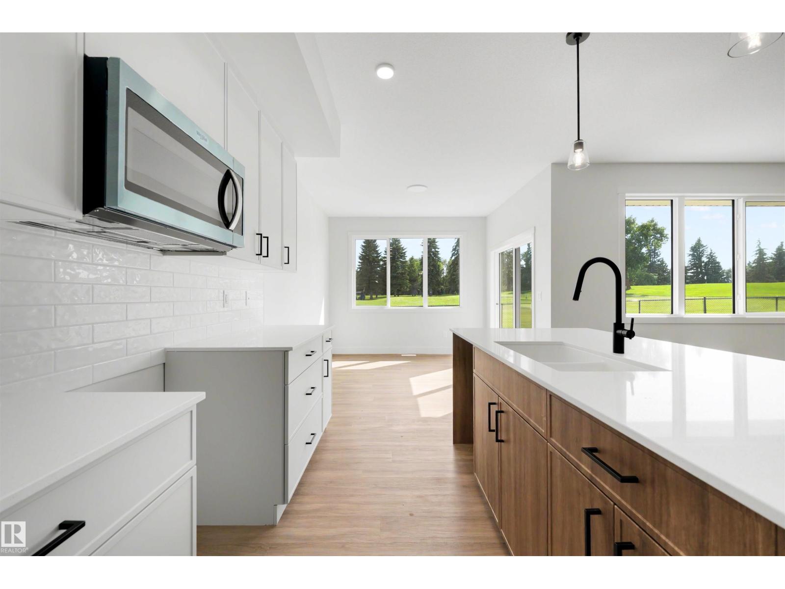 16 Grayson GR - Image 9