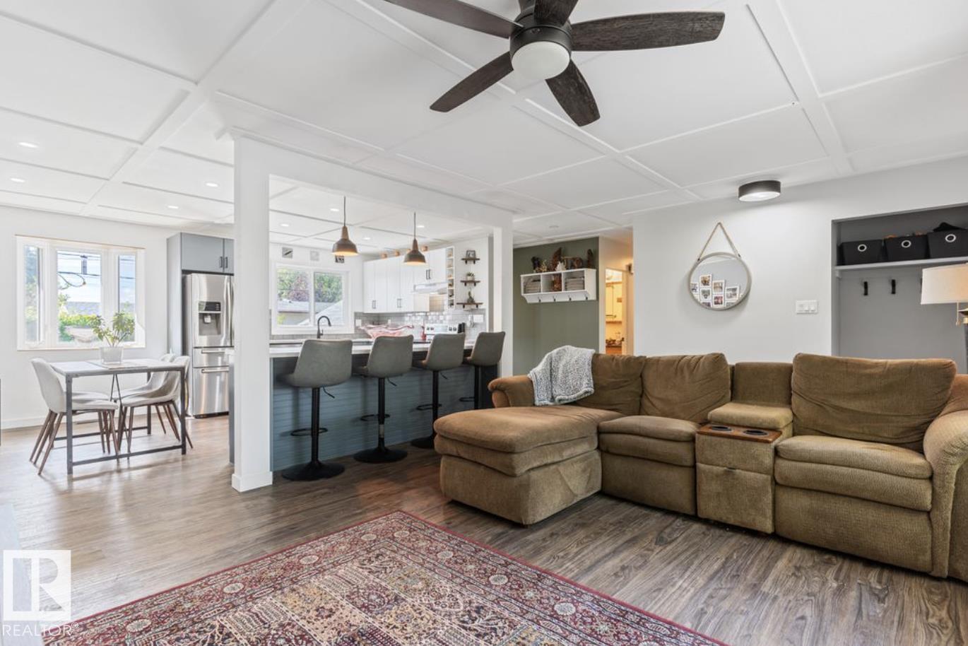 6221 44B Avenue - Image 10