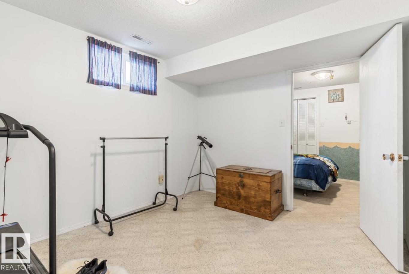 6221 44B Avenue - Image 31