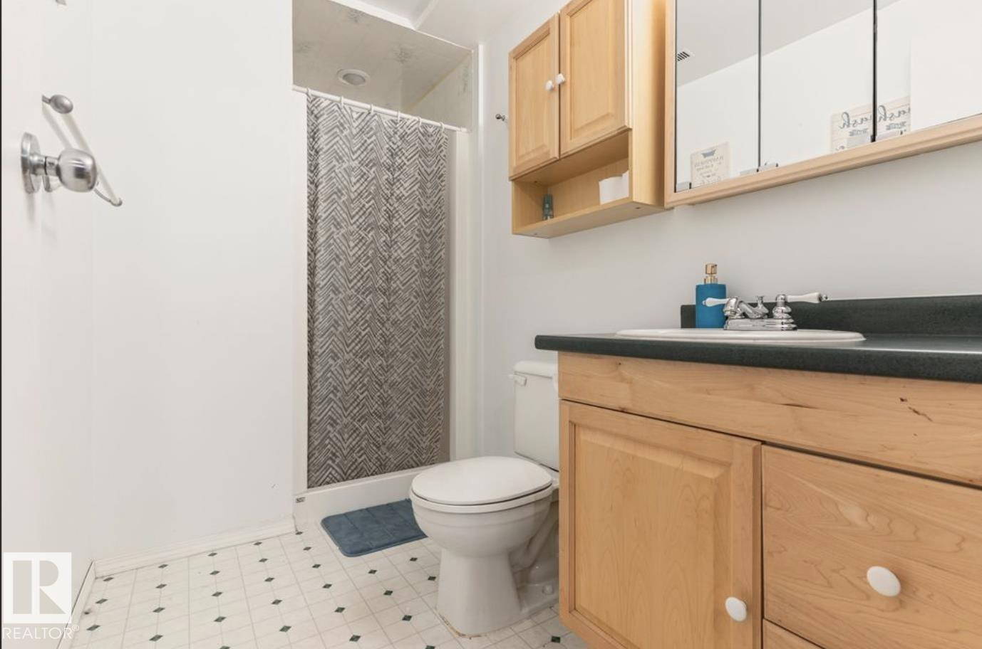 6221 44B Avenue - Image 39