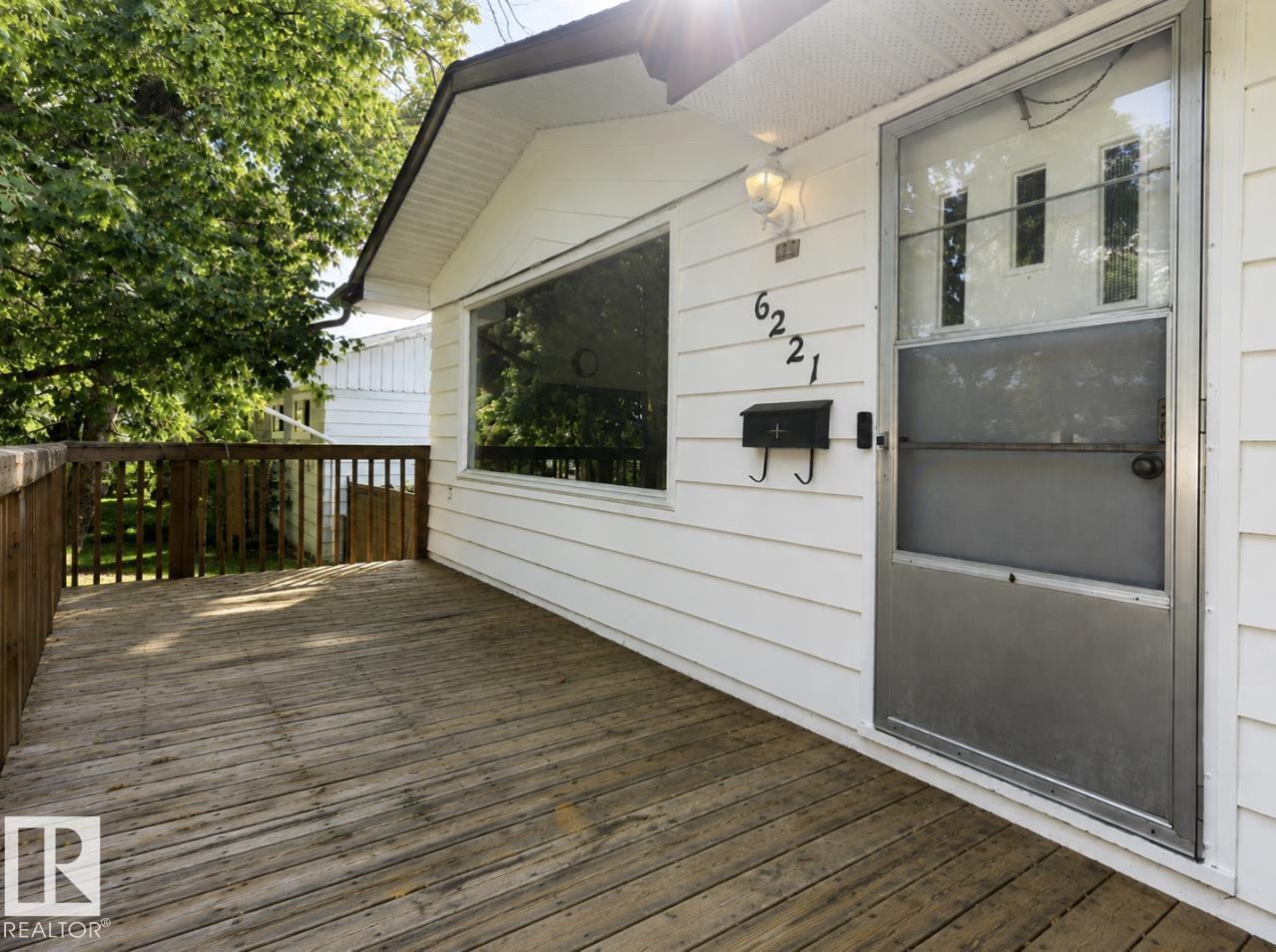 6221 44B Avenue - 5