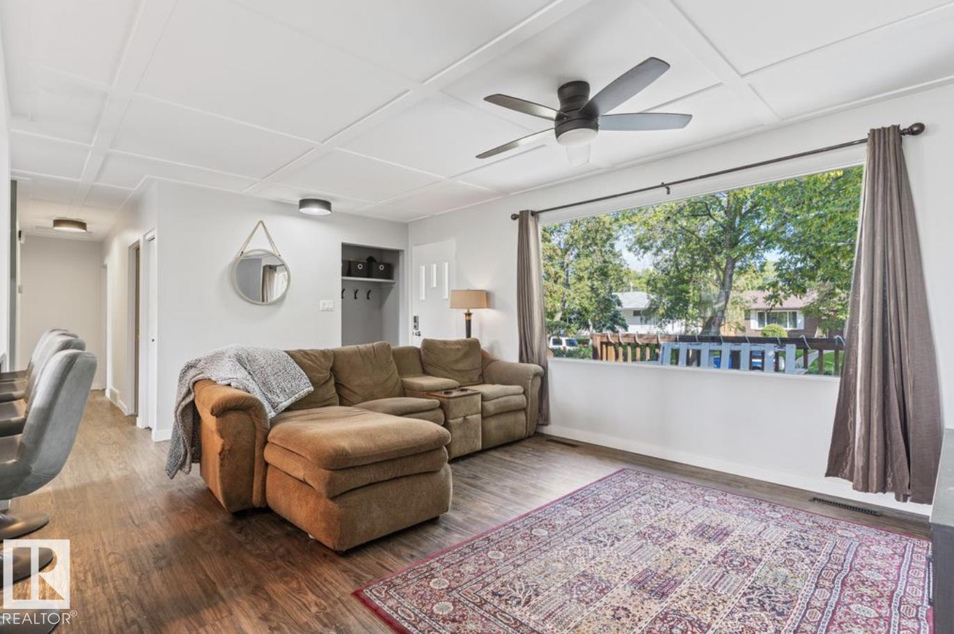 6221 44B Avenue - Image 9