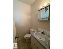 8816 137 Av Nw, Edmonton, AB T5E1Y4 Photo 11
