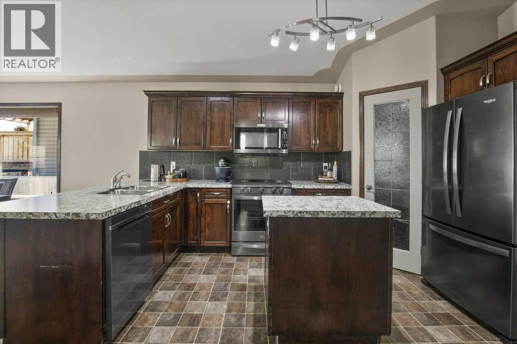 22 Valley Crescent - 6