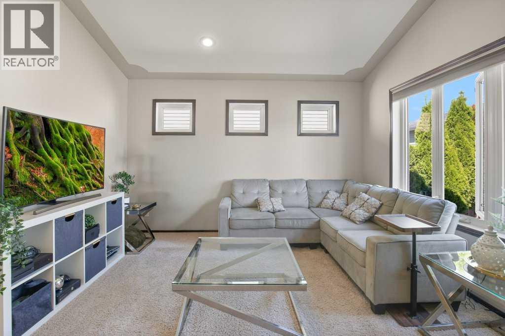 22 Valley Crescent - 9