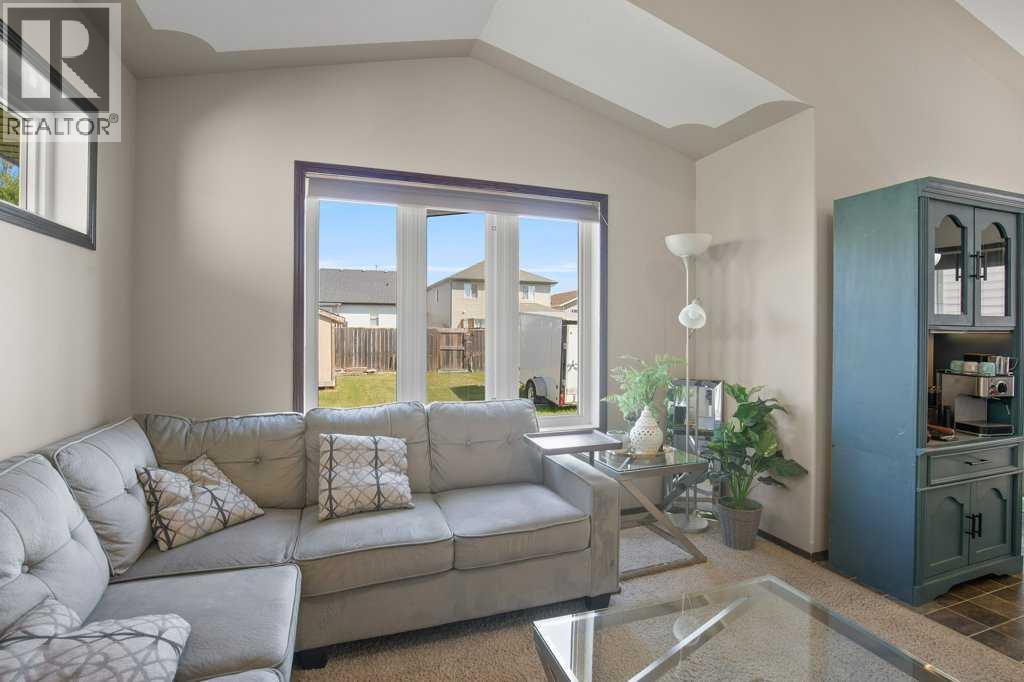 22 Valley Crescent - 10