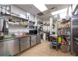 211 - 1105 Wellington Road, London South, ON N6E1V4 Photo 10