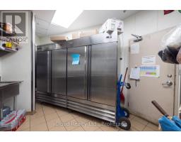 211 - 1105 Wellington Road, London South, ON N6E1V4 Photo 15
