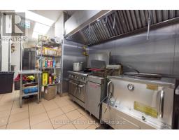211 - 1105 Wellington Road, London South, ON N6E1V4 Photo 9