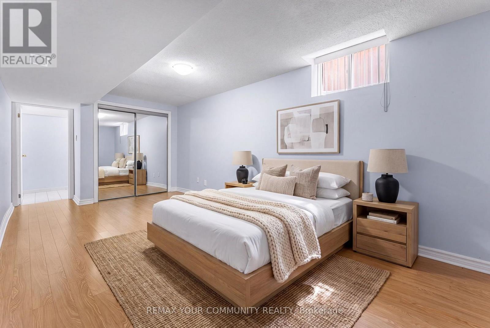 4 TOMEL COURT - 39