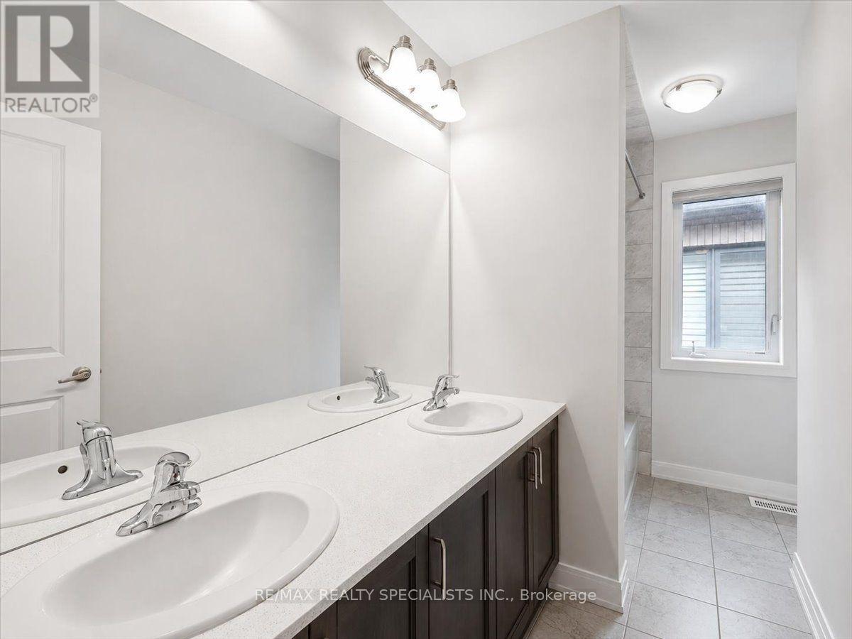169 SILVERWOOD CRESCENT - Image 25