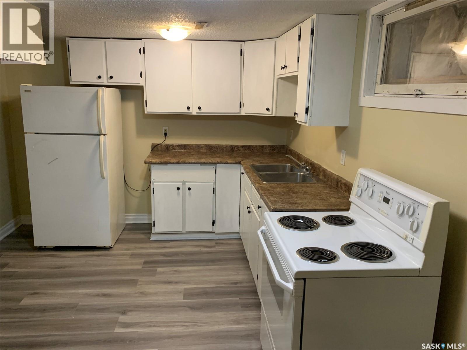 109 28th STREET W - 16