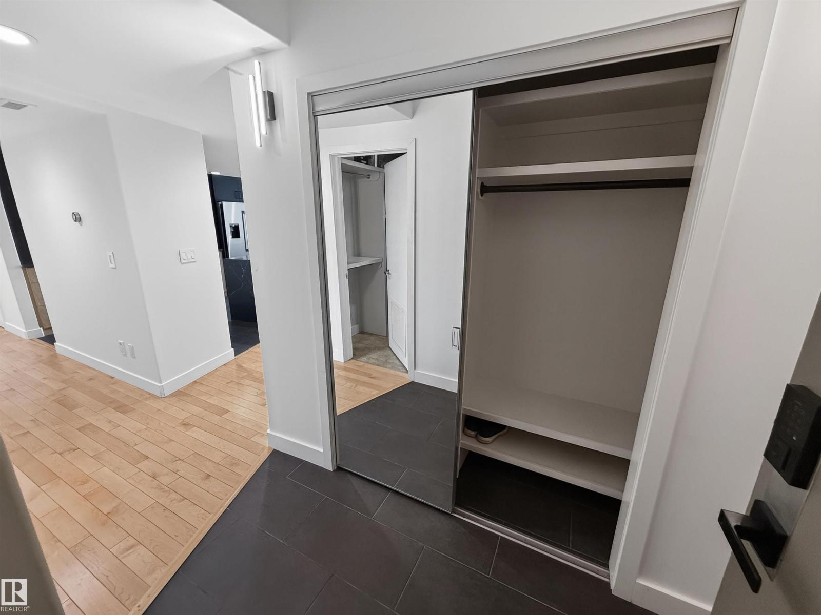 #803 10028 119 ST NW - Image 42