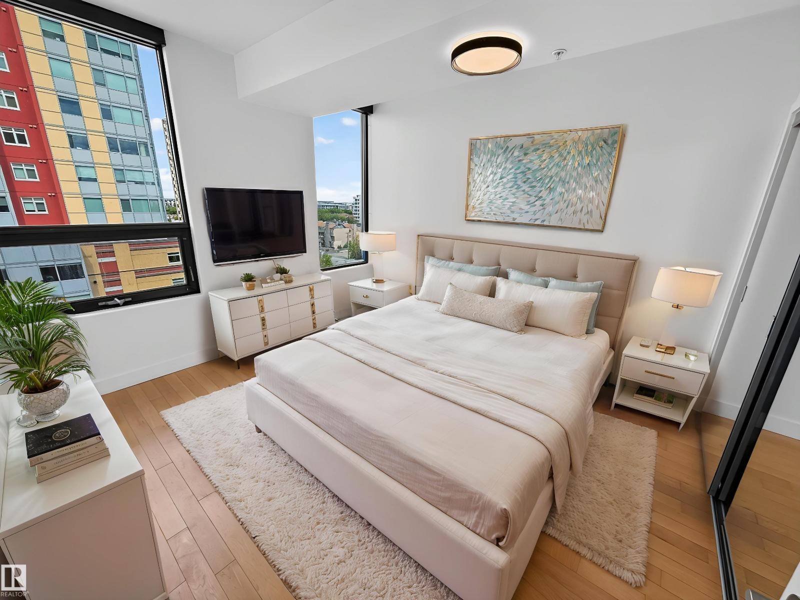 #803 10028 119 ST NW - Image 30