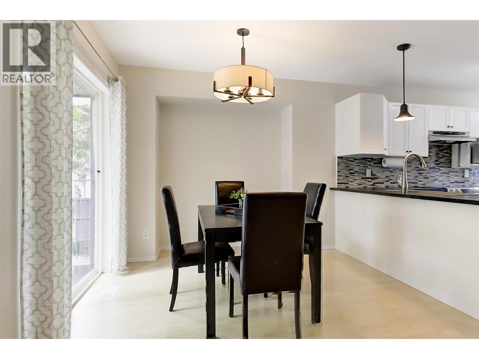 #110 133 Wyndham Crescent - Image 10