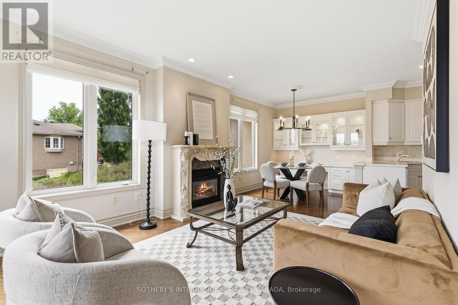 208 MUIRFIELD TRAIL - Image 13