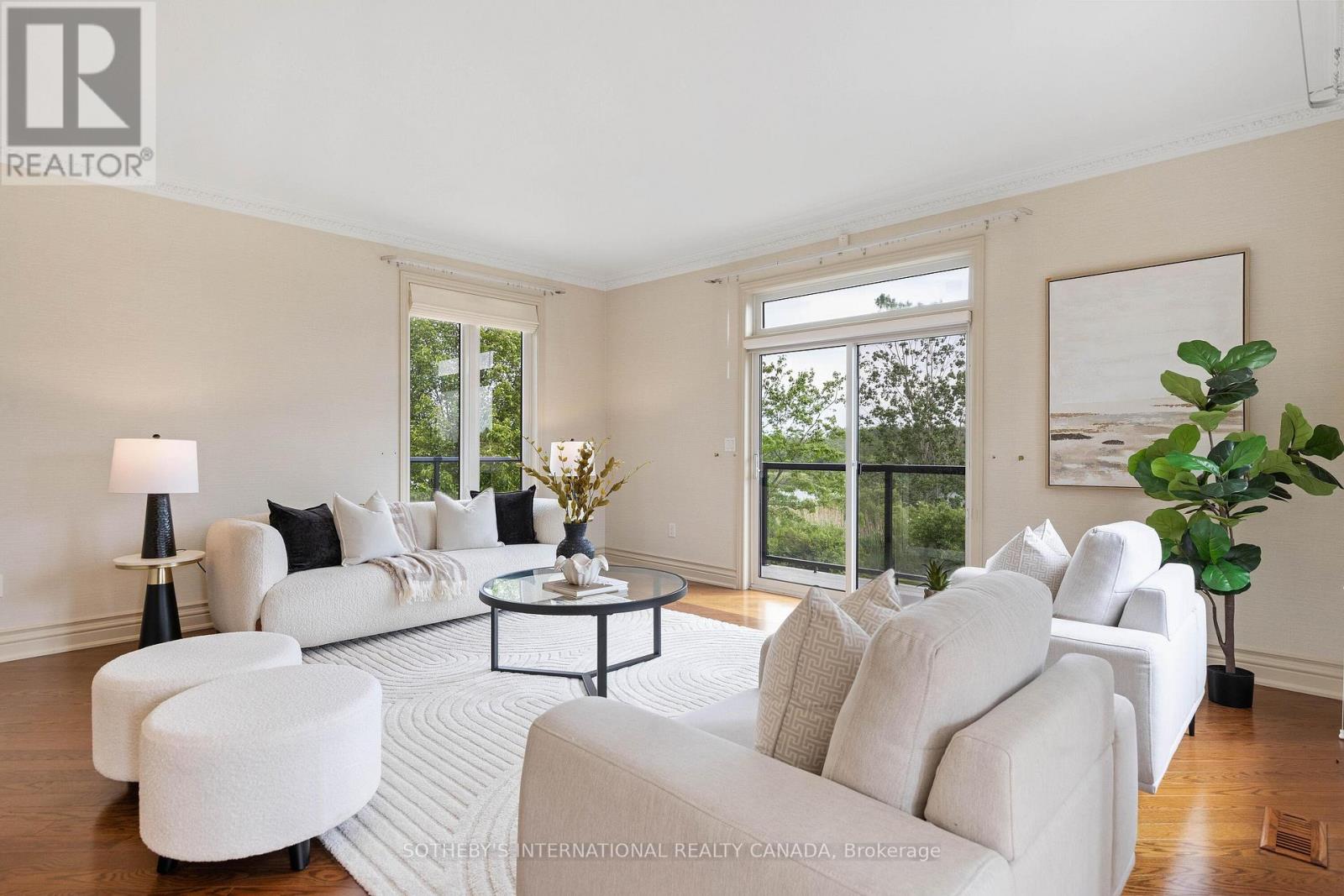 208 MUIRFIELD TRAIL - Image 8