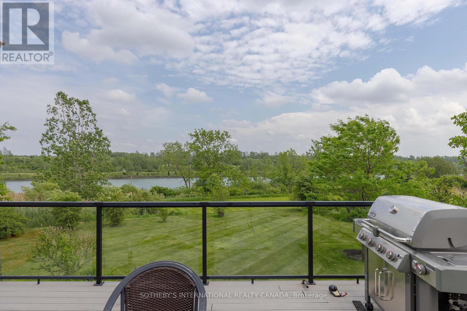 208 MUIRFIELD TRAIL - Image 35