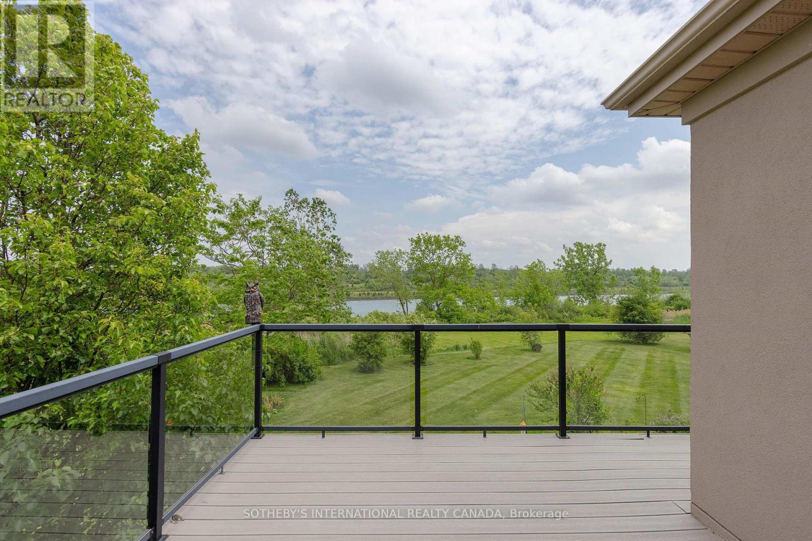 208 MUIRFIELD TRAIL - Image 36