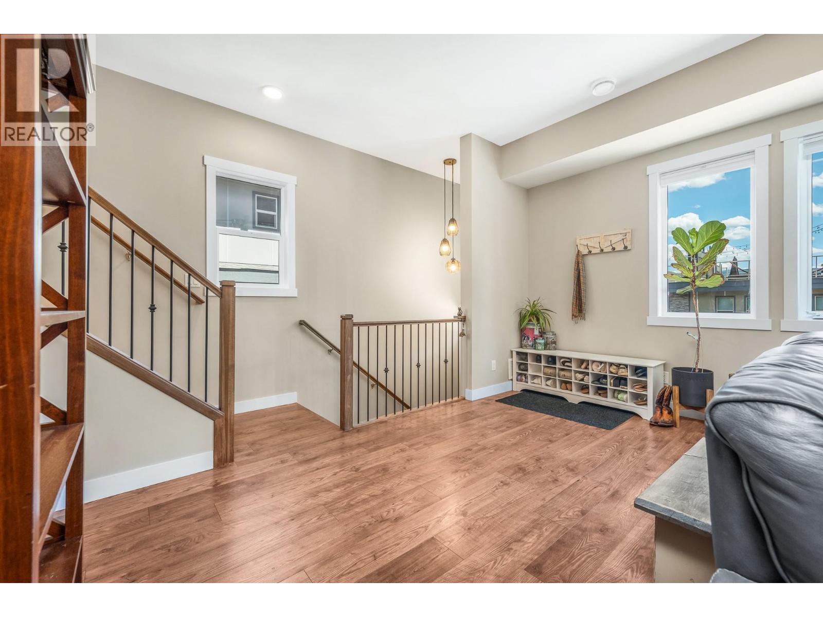 2893 Robinson Road Unit# 7, Lake Country