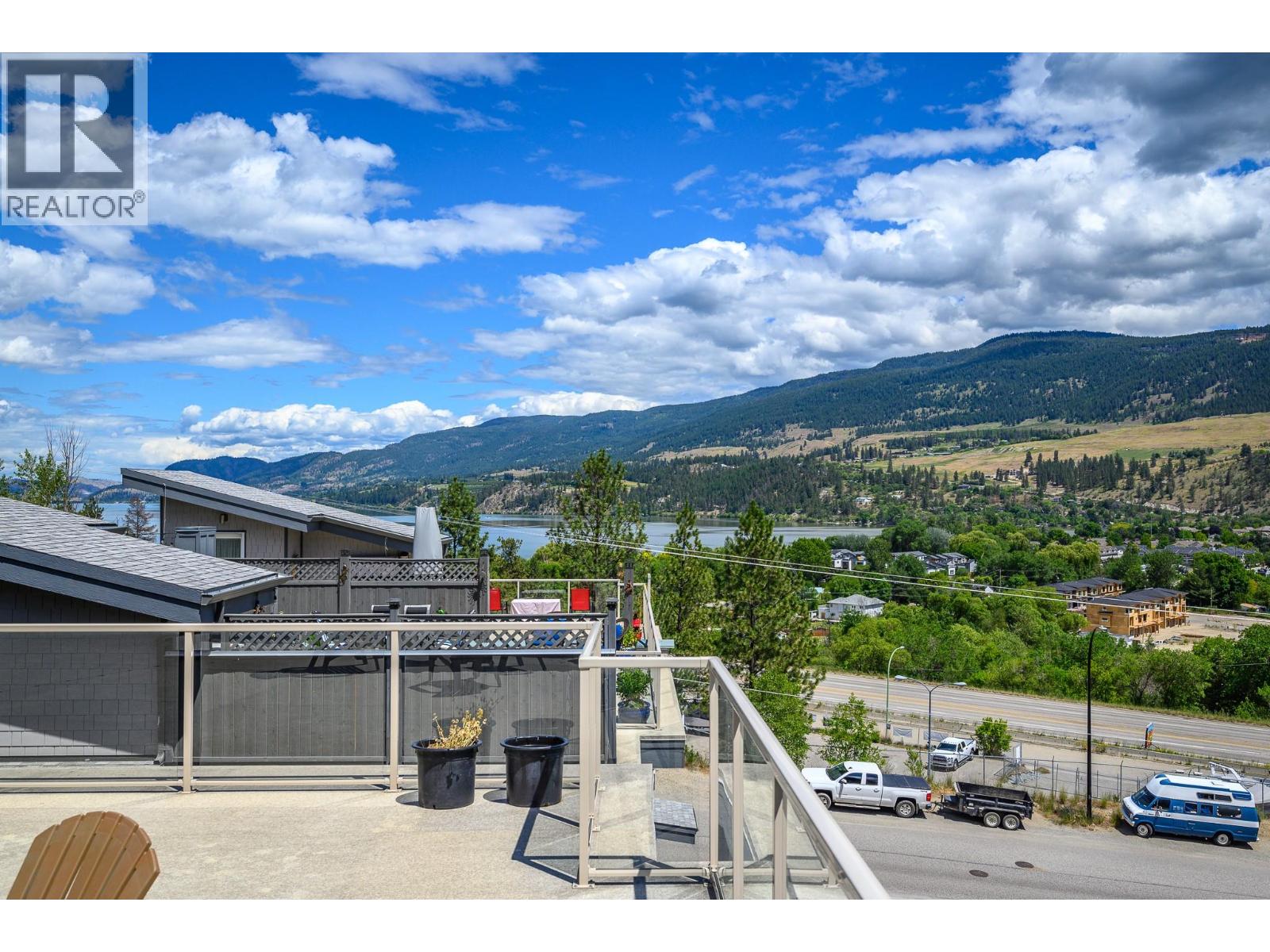 2893 Robinson Road Unit# 7, Lake Country