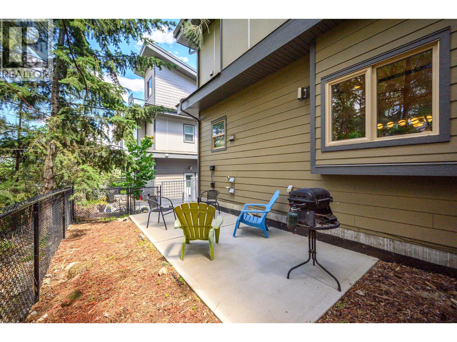2893 Robinson Road Unit# 7, Lake Country