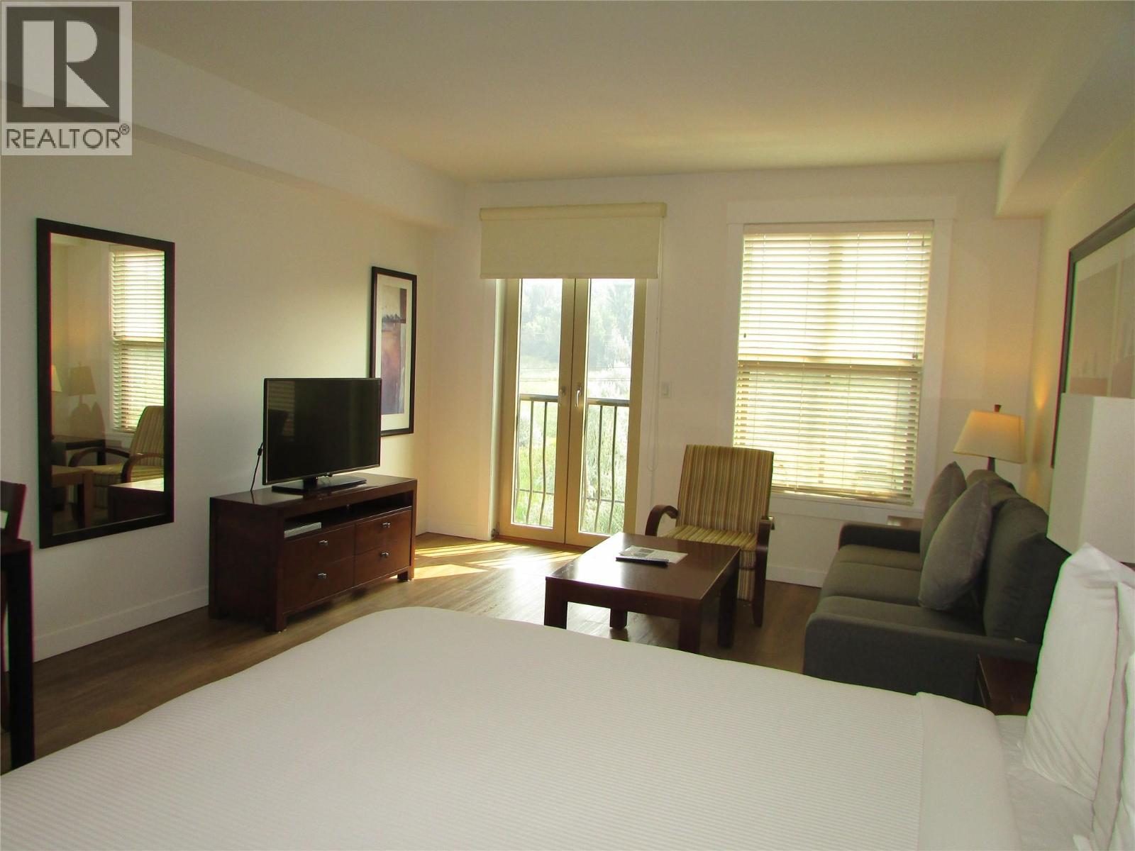 4200 LAKESHORE Drive Unit# 332, Osoyoos