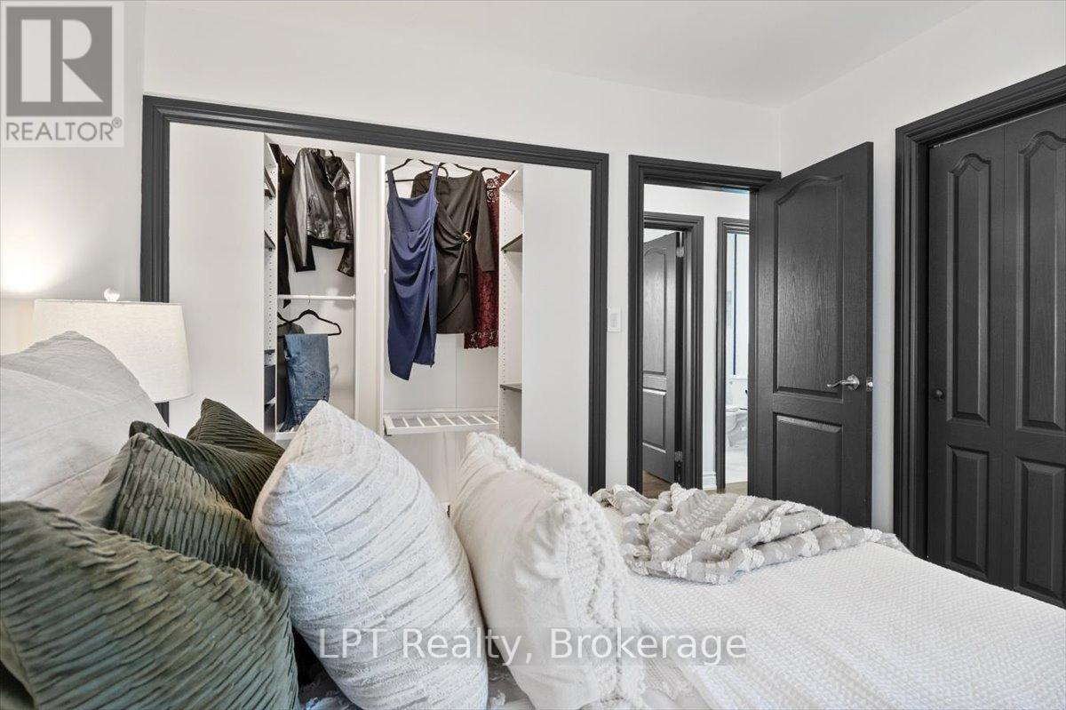 667 WICKENS AVENUE - 27