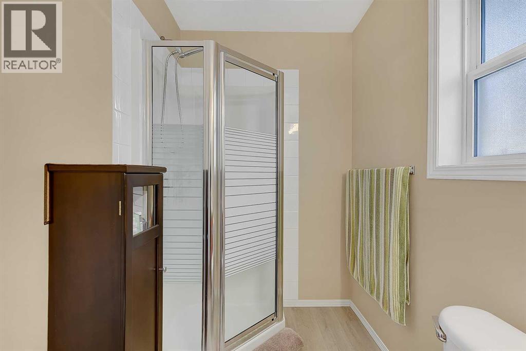 11509 83 Avenue - Image 24