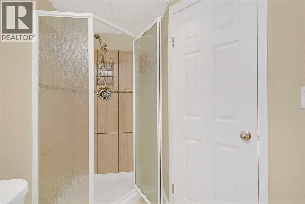 11509 83 Avenue - Image 33