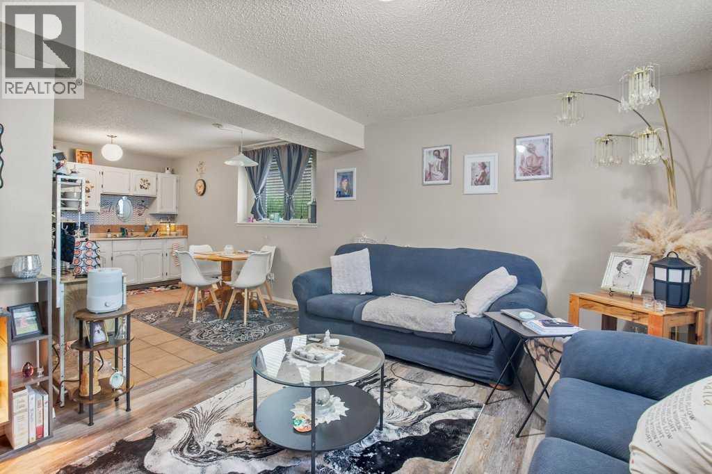 4639 48 Street, Sylvan Lake — property photo 12