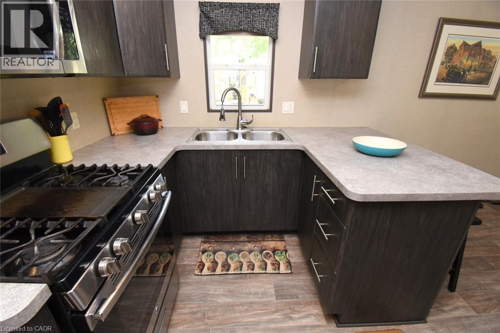 1218 8TH CONCESSION Road W Unit# 60 Snob Hill - 11