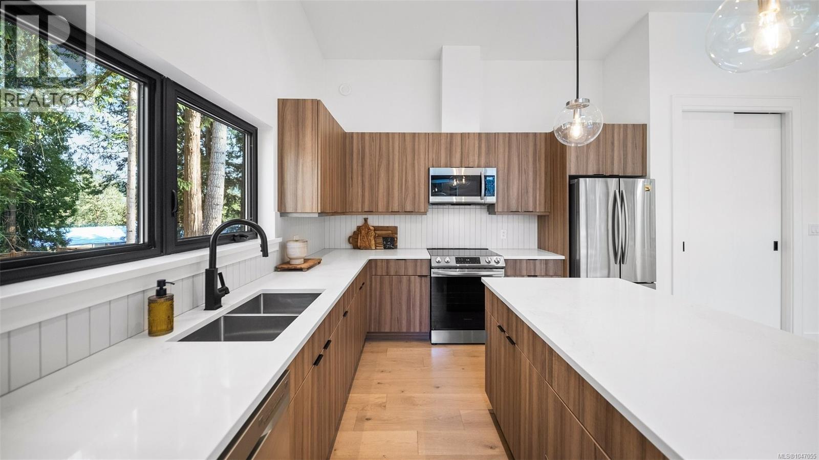 867 Bradley Dyne Rd - Image 62