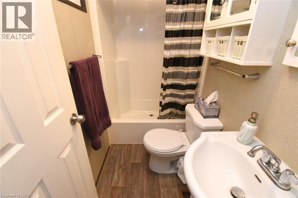 1218 8TH CONCESSION Road W Unit# 60 Snob Hill - 3