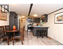 Eat in kitchen - 1218 8th Concession Road W Unit# 60 Snob Hill, Flamborough, ON N0B2J0 Photo 6