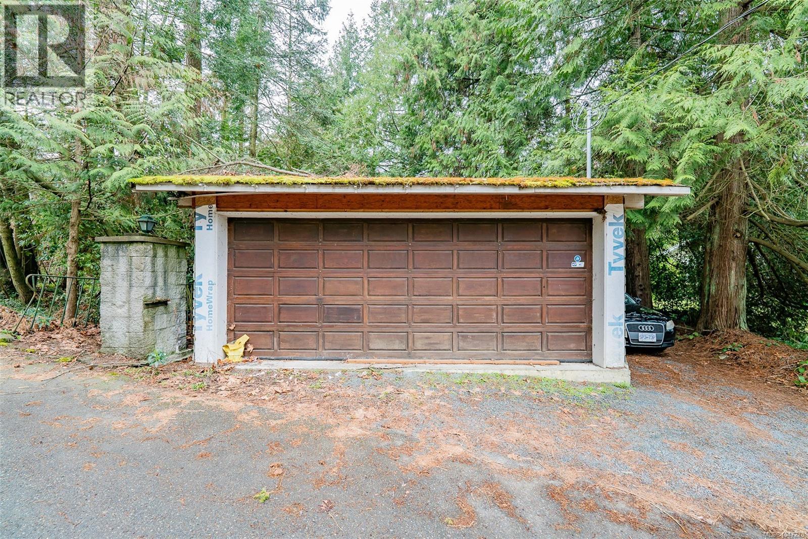7810 Aats Rd, Lantzville