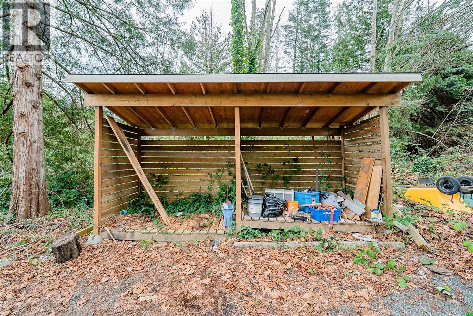 7810 Aats Rd, Lantzville