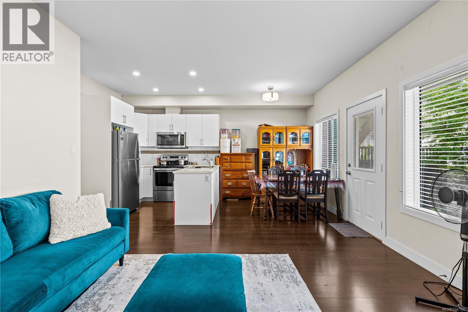 #10 2109 13th St - Image 8