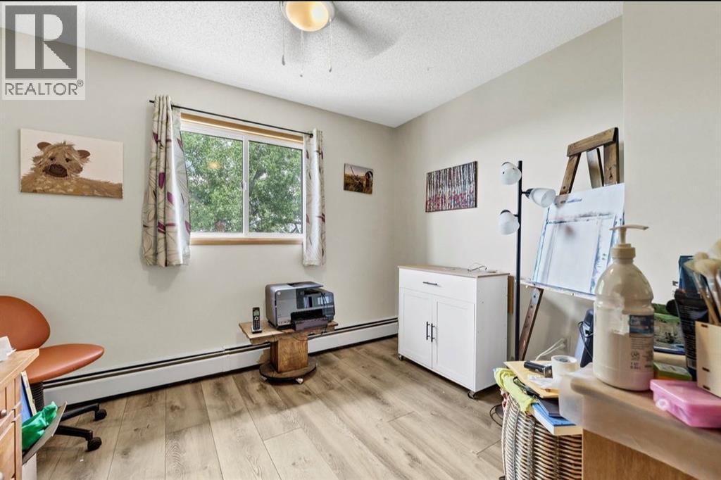 #304 252 4 Street SE - Image 21