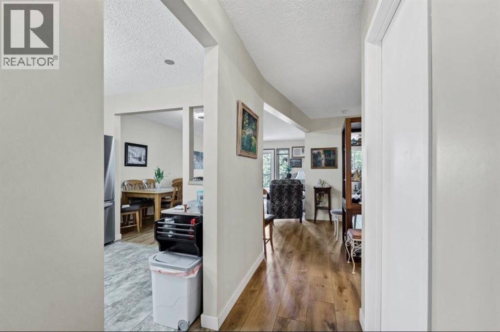 #304 252 4 Street SE - Image 18