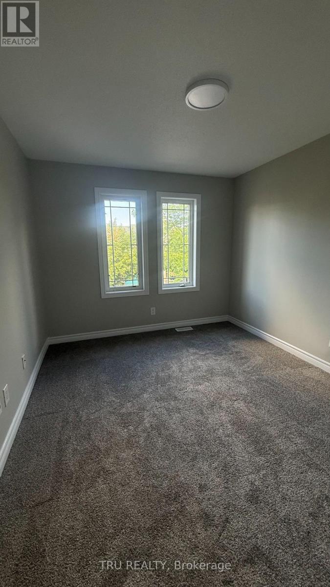 3 Bed, 4 Bath House for Rent in Ottawa – 111 WOODMILL TERRACE, Ottawa – MLS# X13689450 - Image 10
