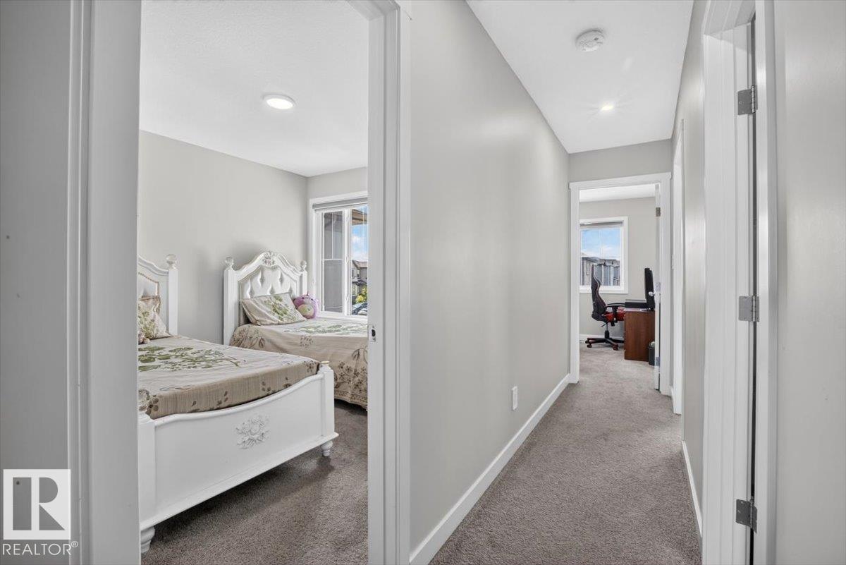 18119 70 ST NW - Image 31