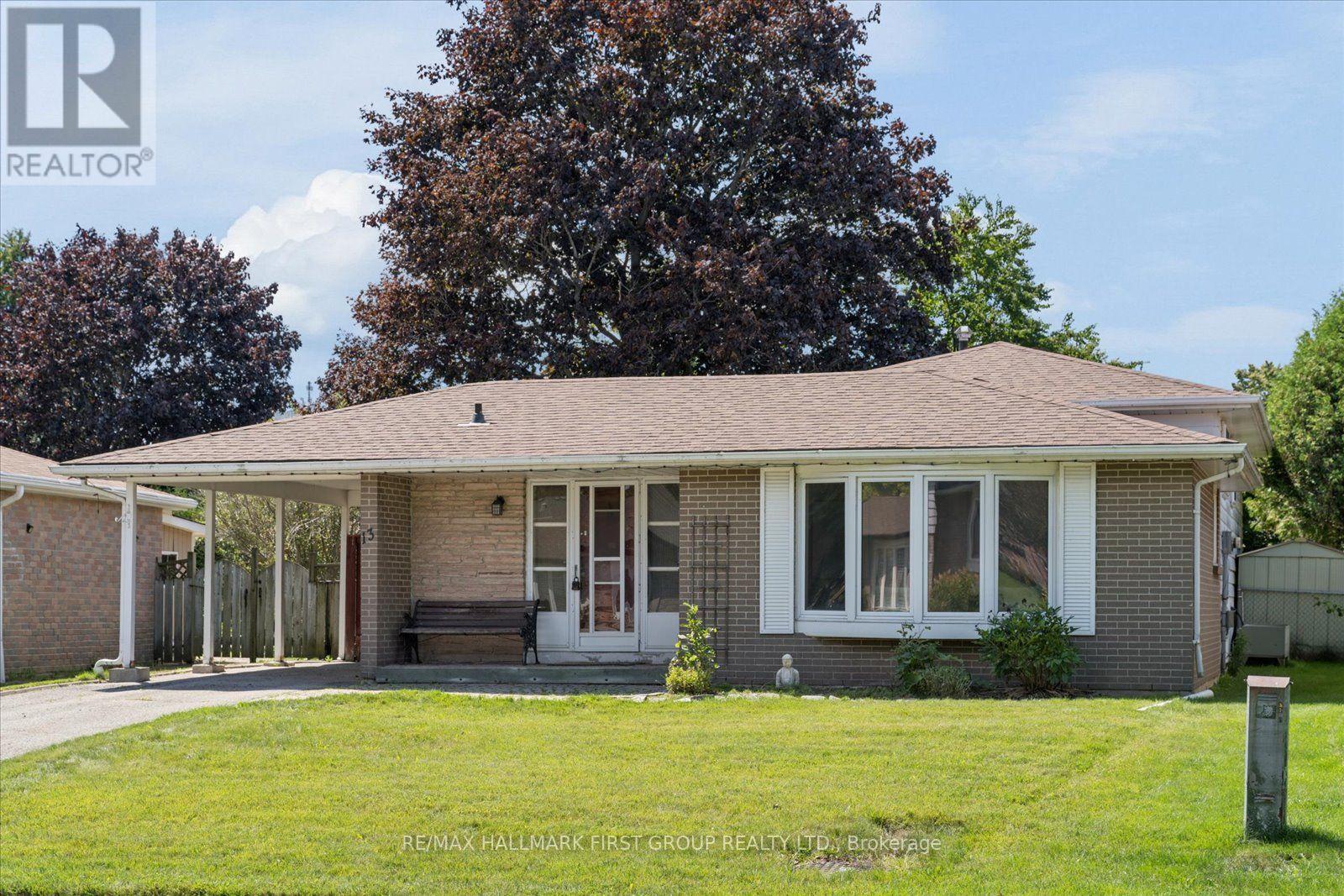 13 LAWRIE ROAD - 1