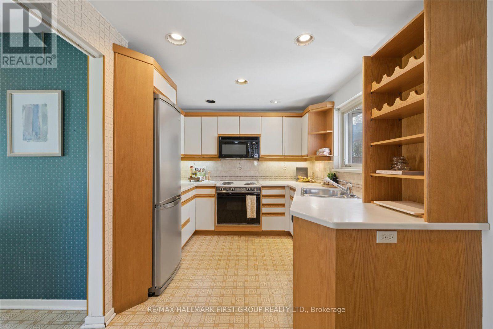 13 LAWRIE ROAD - Image 11