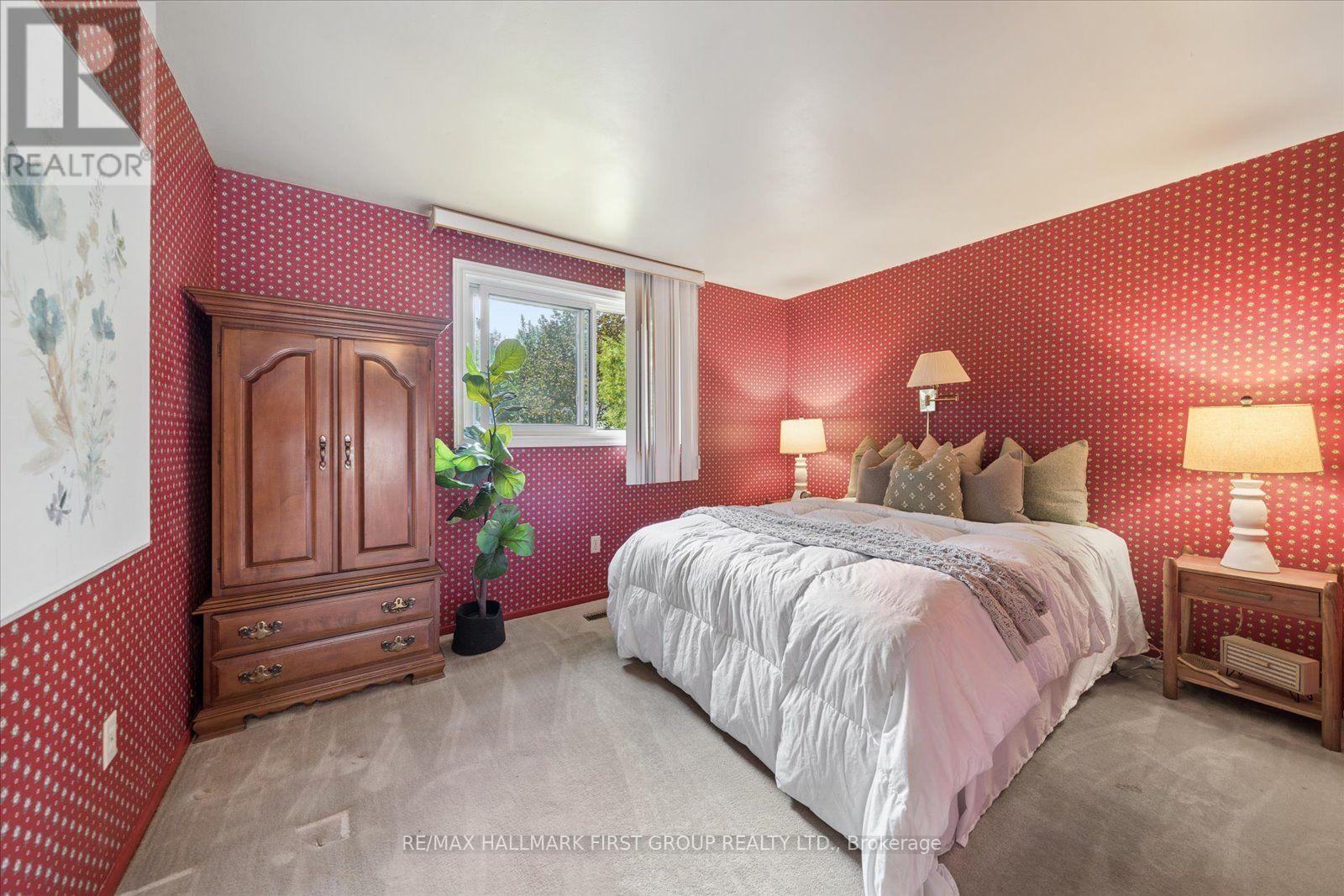 13 LAWRIE ROAD - 16