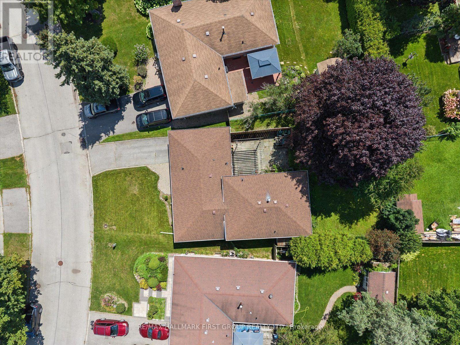 13 LAWRIE ROAD - Image 21