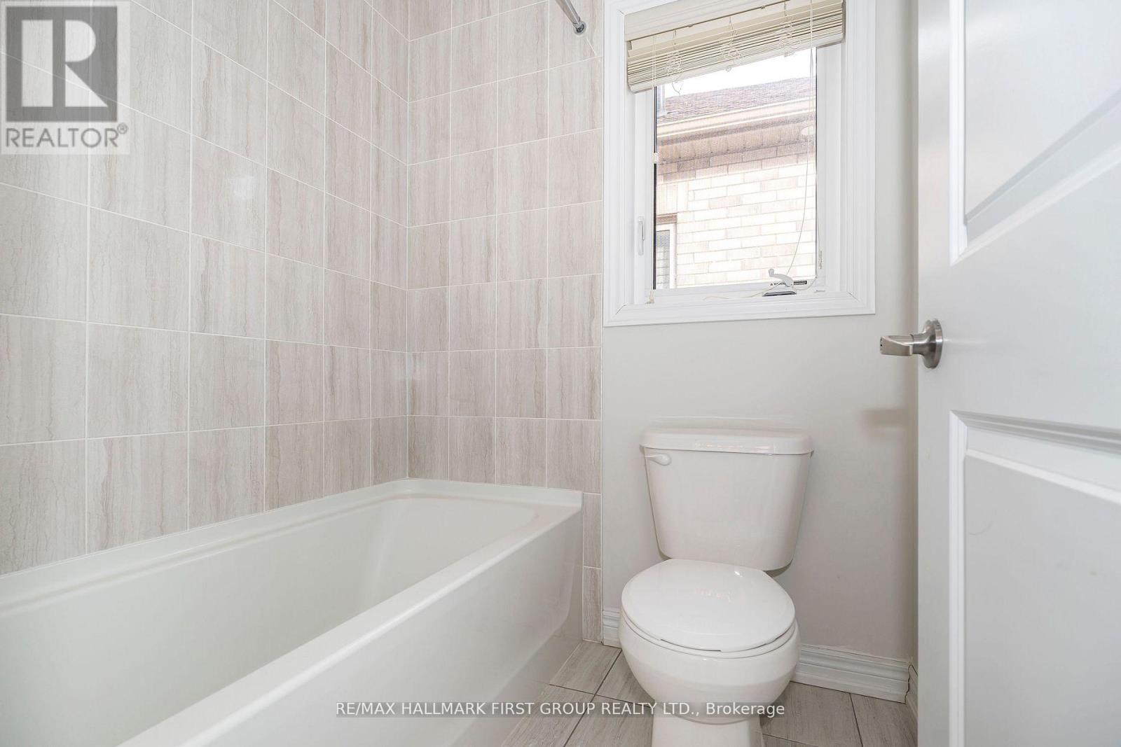 49 WALTER CLIFFORD NESBITT DRIVE - Image 26