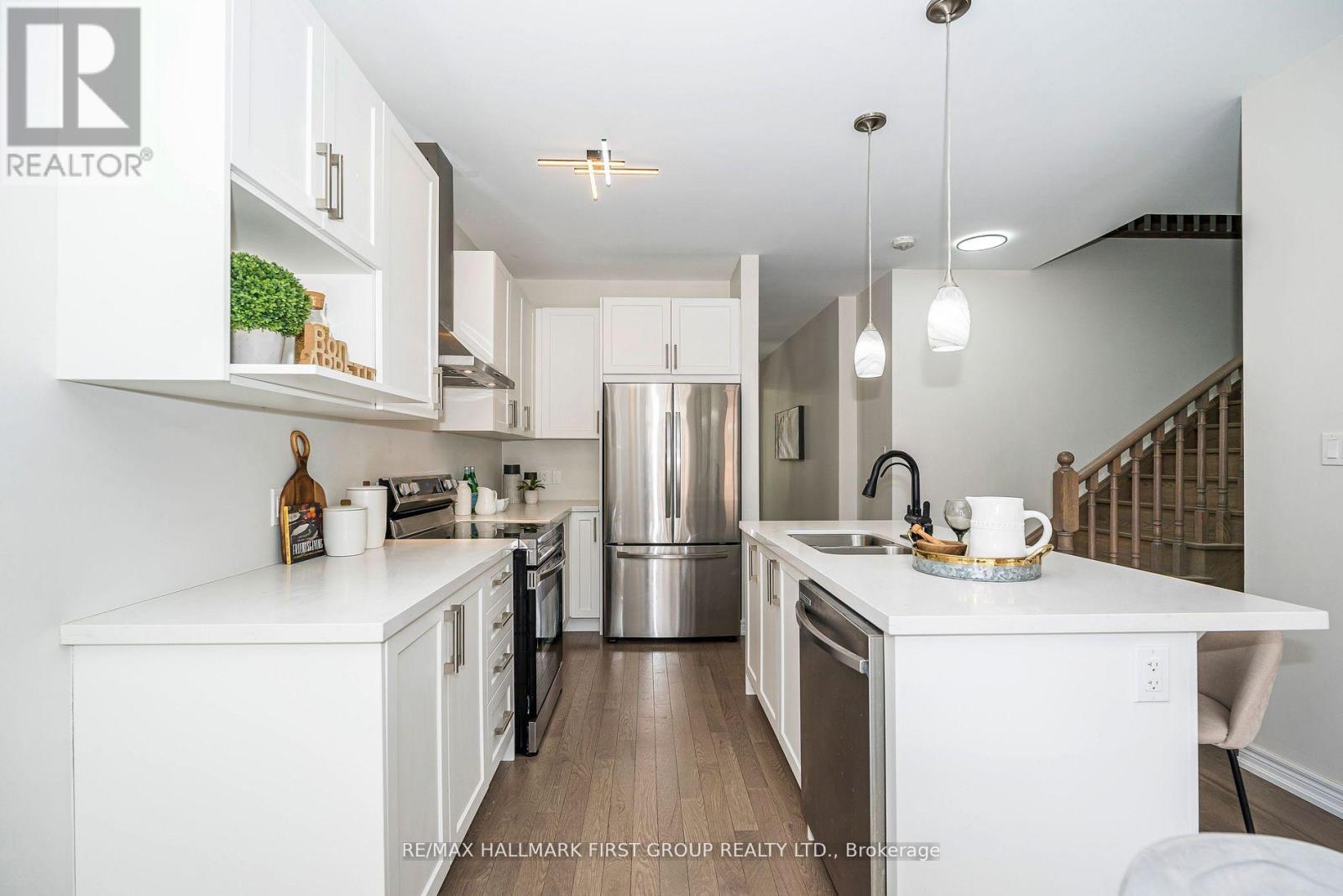 49 WALTER CLIFFORD NESBITT DRIVE - 5