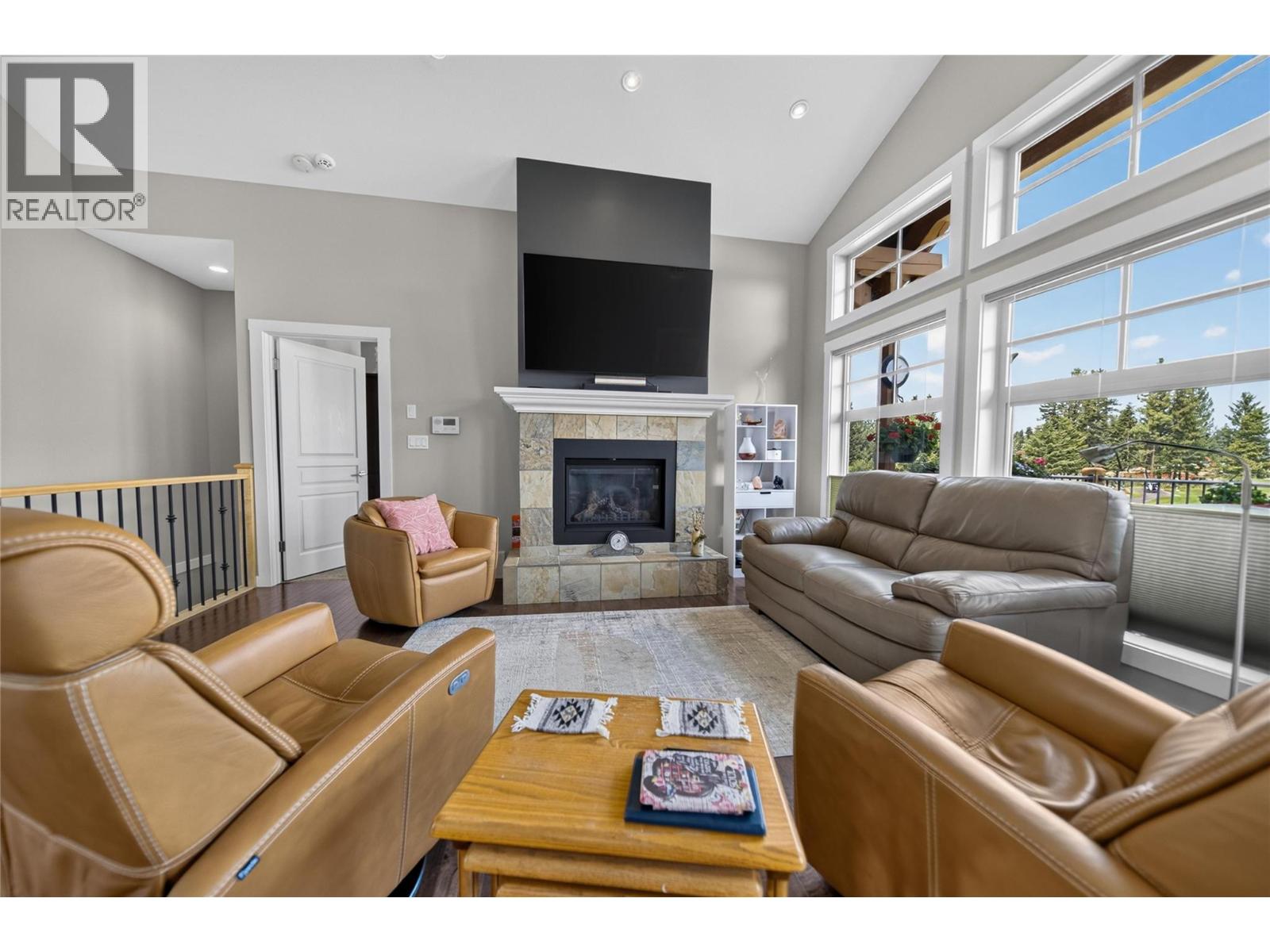 204 BOULDER CREEK Drive, Cranbrook