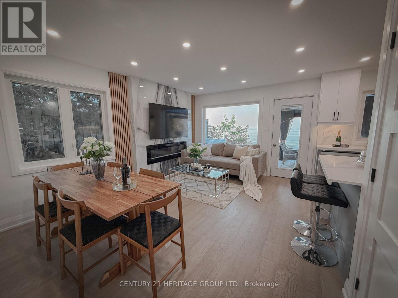 110 HEDGE ROAD - Image 17